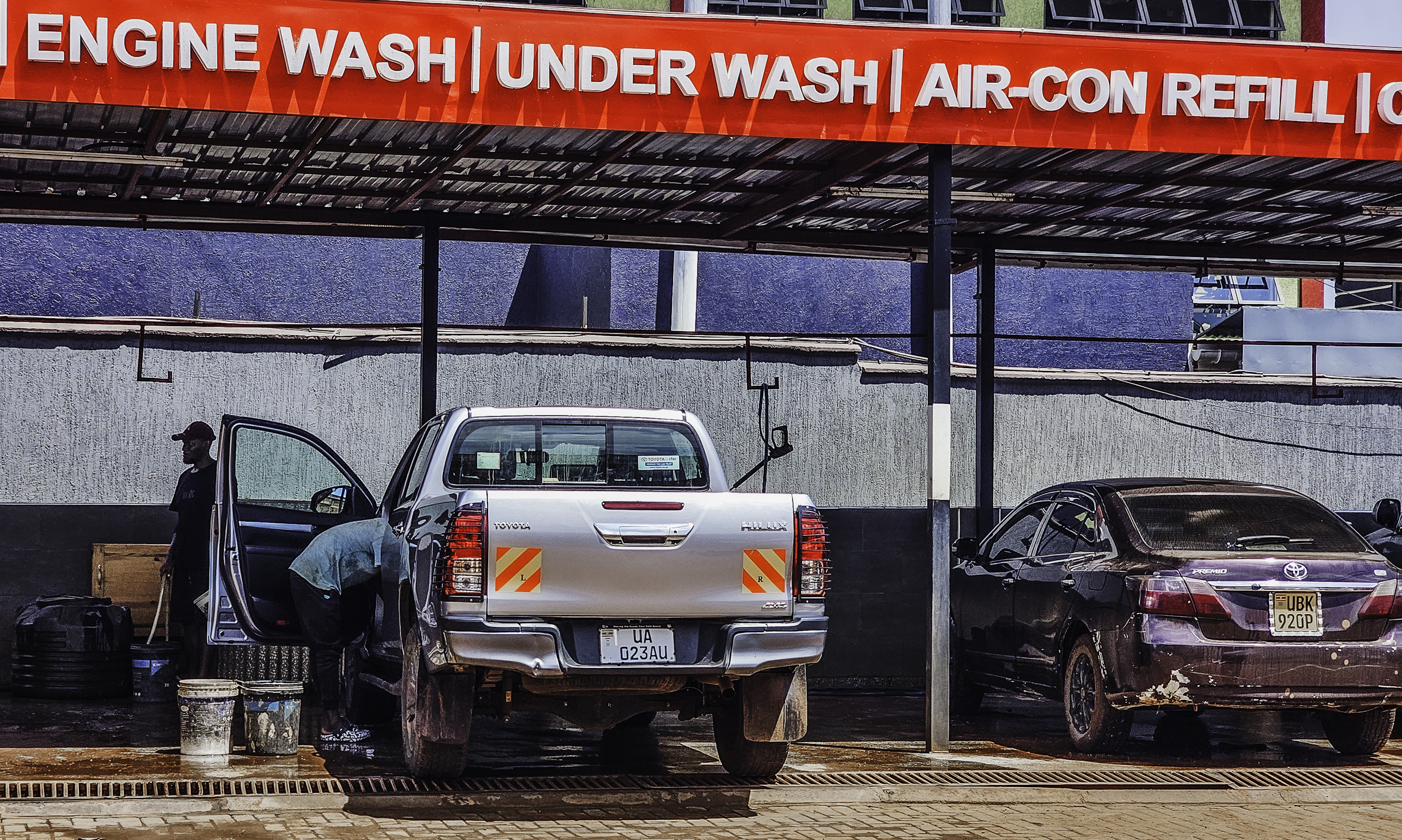 Executive carWash